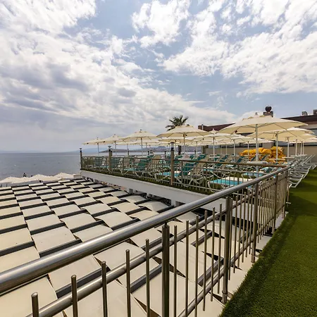 Hotel Amfora 5*