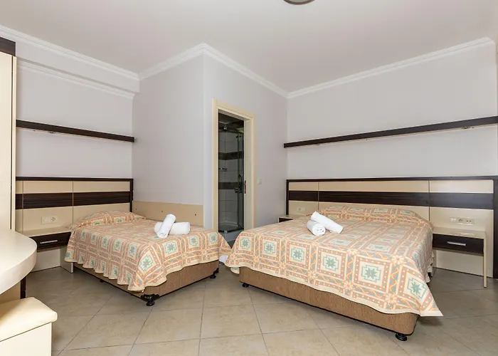 Hotel Amfora 5*